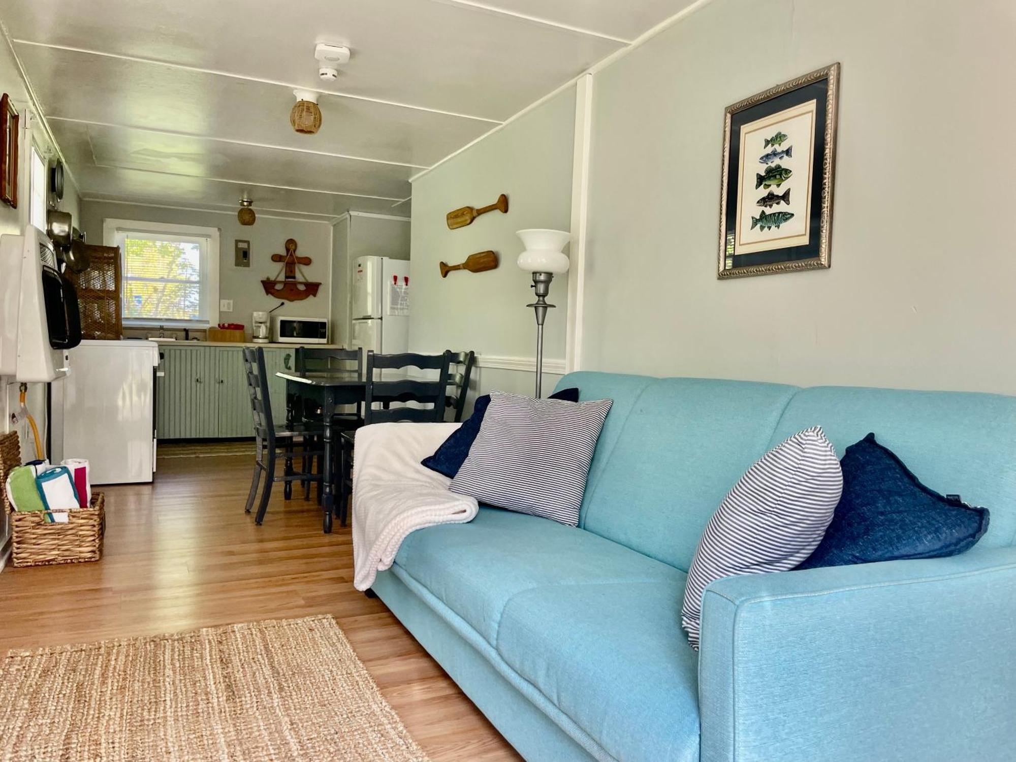 Drop Anchor Cottages And Lake House Geneva-on-the-Lake Εξωτερικό φωτογραφία